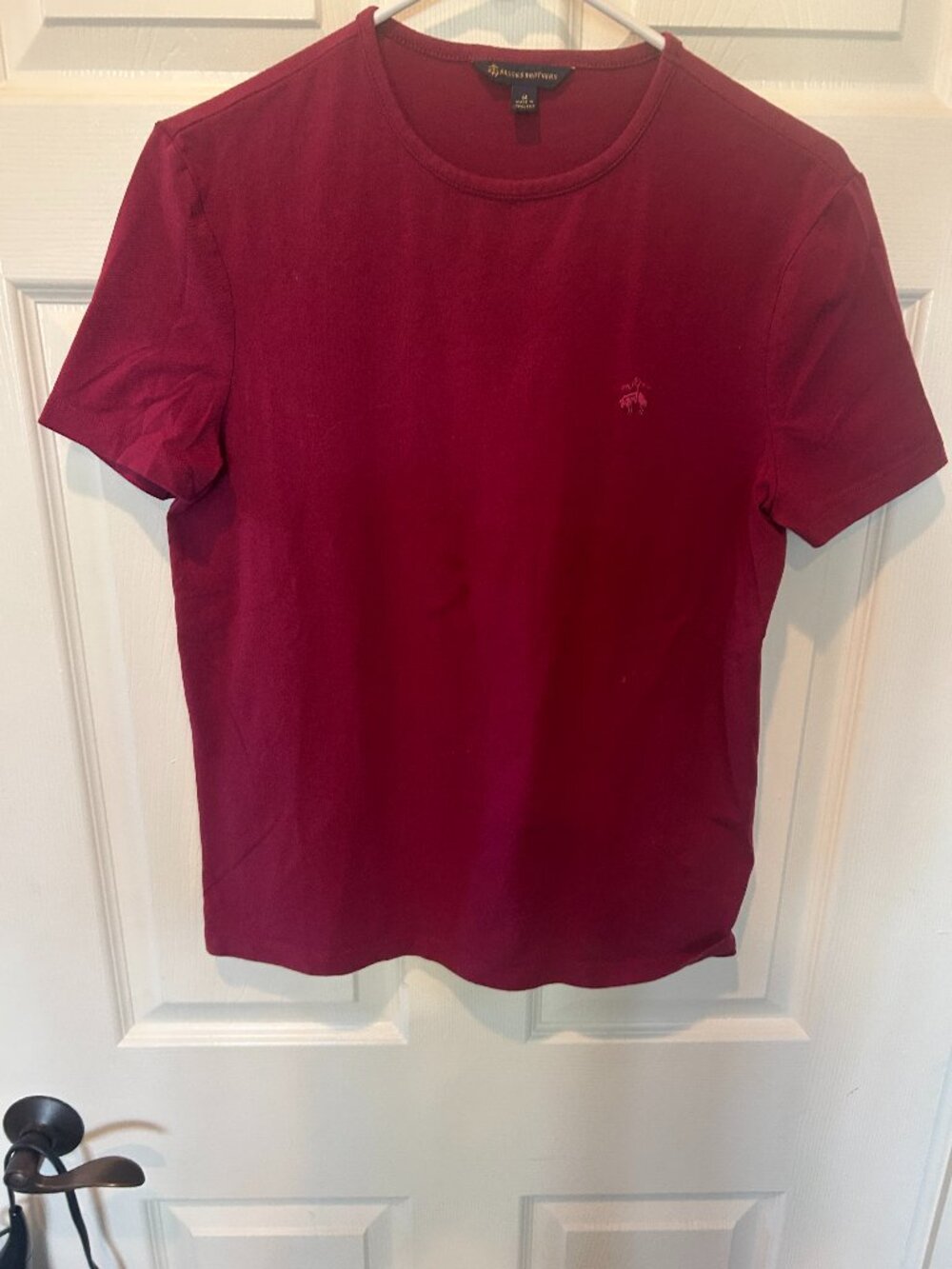 Brooks Brothers Performance women's crew neck tee, size medium, short sleeve